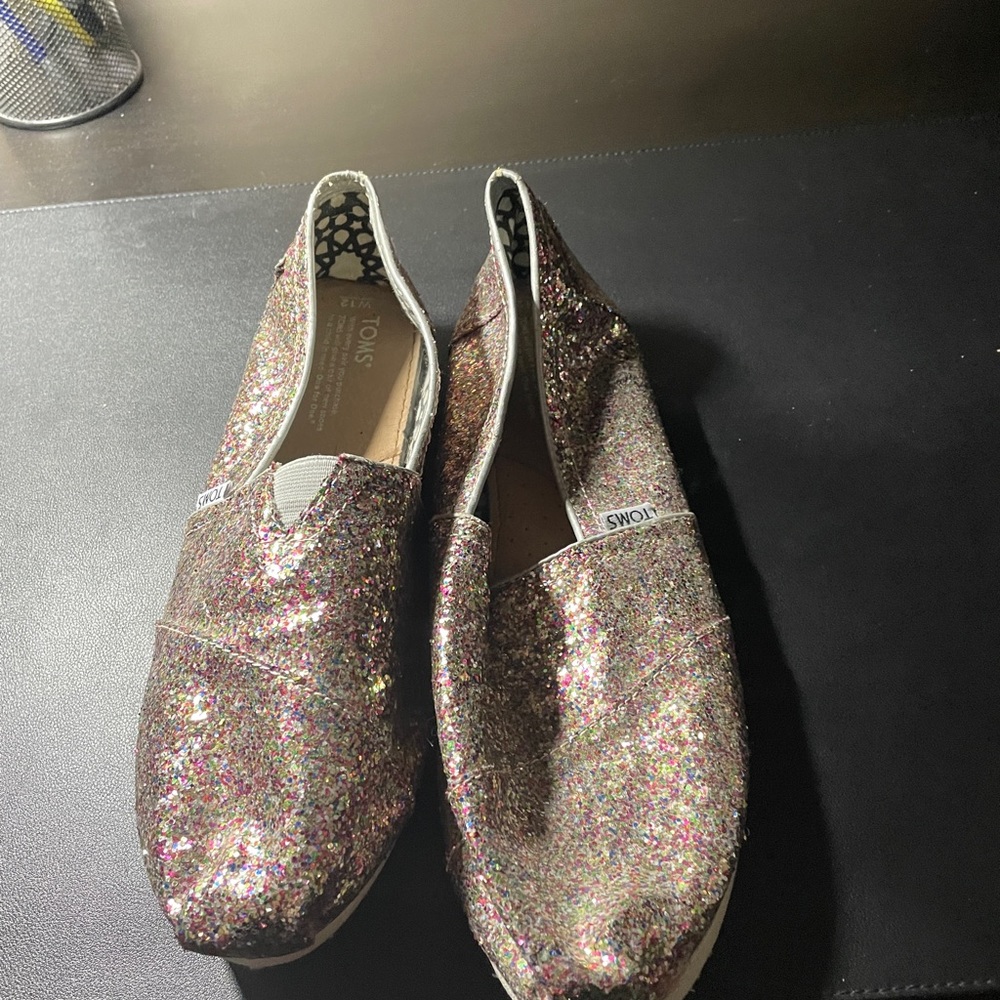 Womens Toms